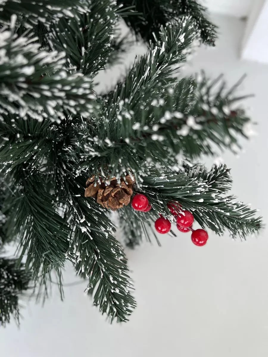 Ветка с декором